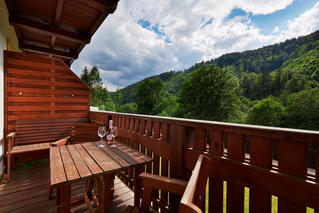 Nespecifikovaný výhled na hory nebo výhled na hory při pohledu z apartmánu