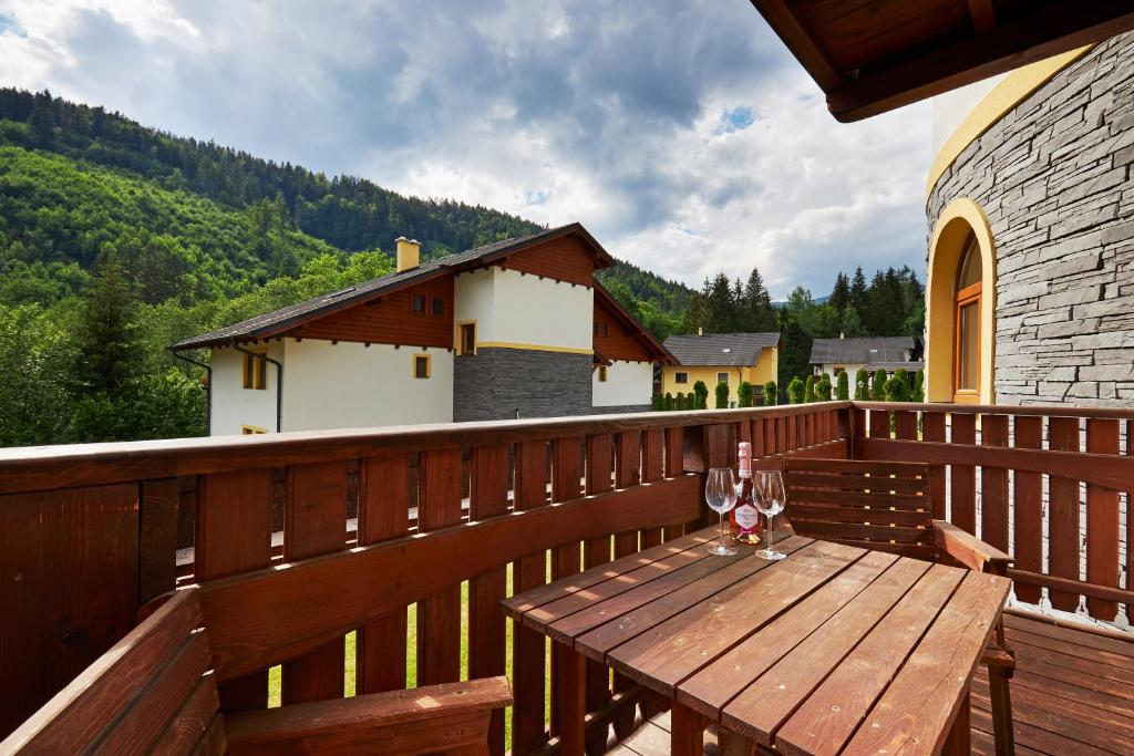 Nespecifikovaný výhled na hory nebo výhled na hory při pohledu z apartmánu