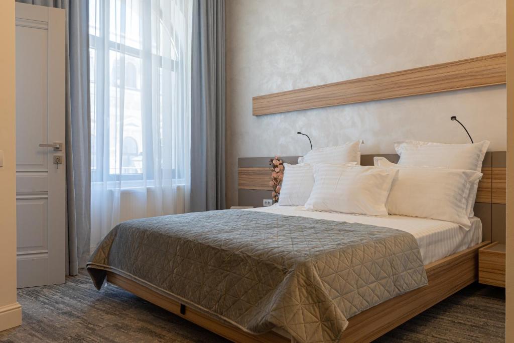 Olympic Boutique - Tweepersoonskamer Met Balkon 1e Verdieping