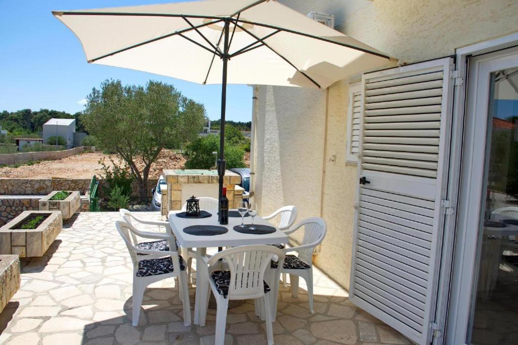 Balkon lub taras w obiekcie Two bedroom apartments Elvira
