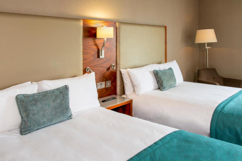 Postel nebo postele na pokoji v ubytování Crowne Plaza London - Docklands by IHG