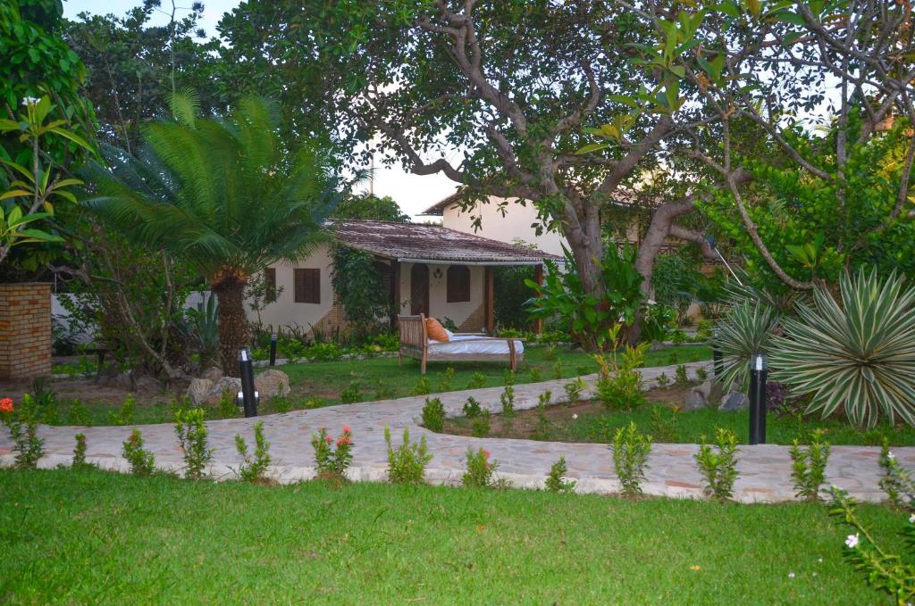 Um jardim em Pousada Sol e Luna