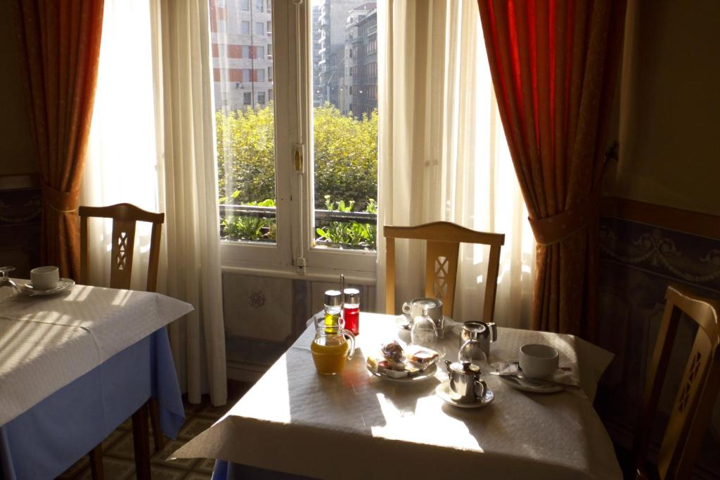 Nápoje v ubytování Hostal Orejas