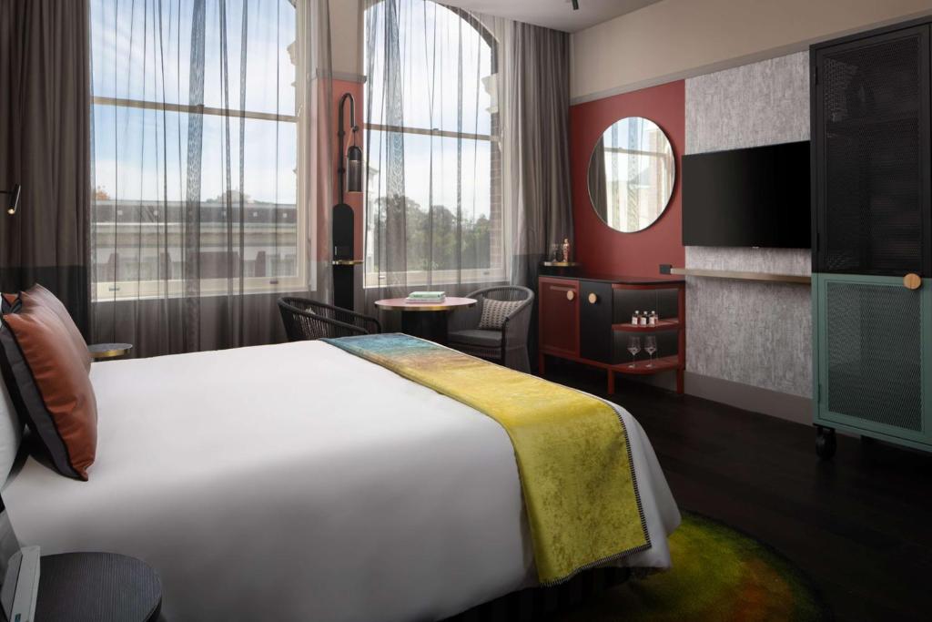 QT Newcastle - Resim 41