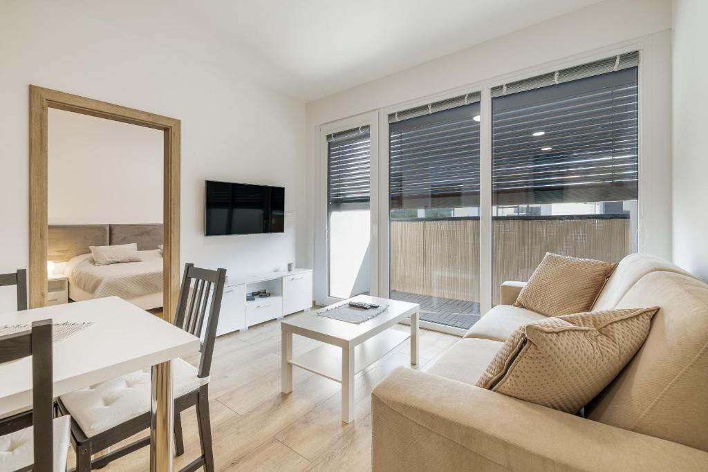 A television and/or entertainment centre at Apartmán LUXURY
