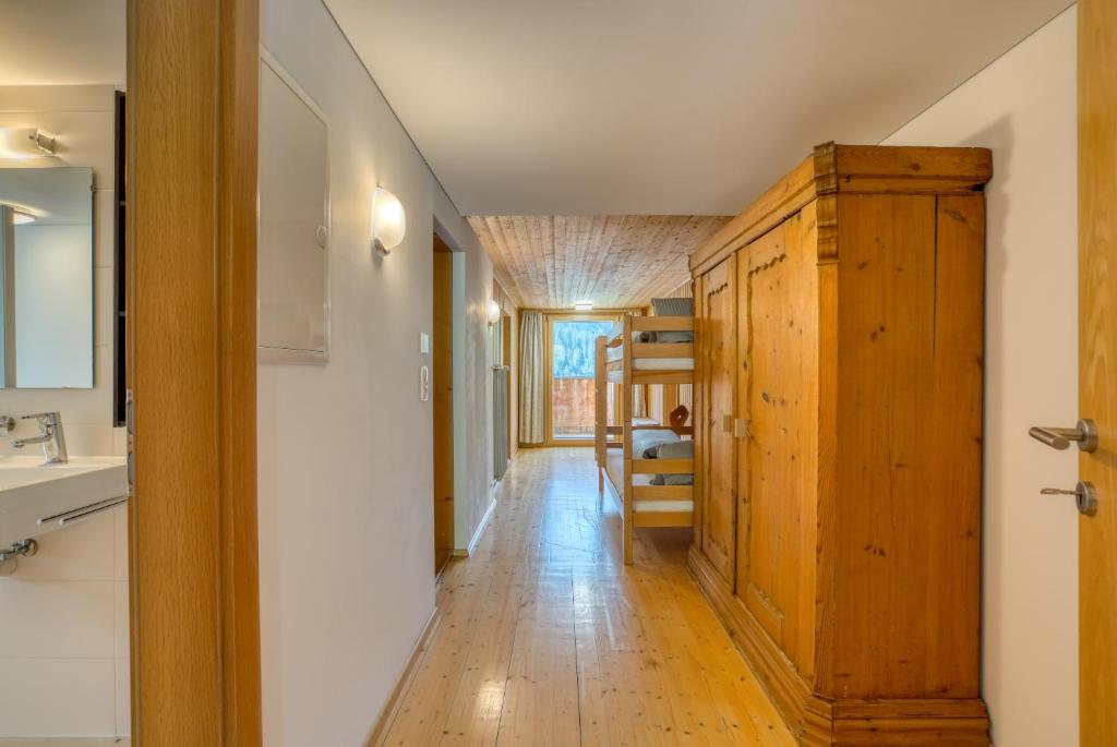 Una cama o camas en una habitación de HUS24