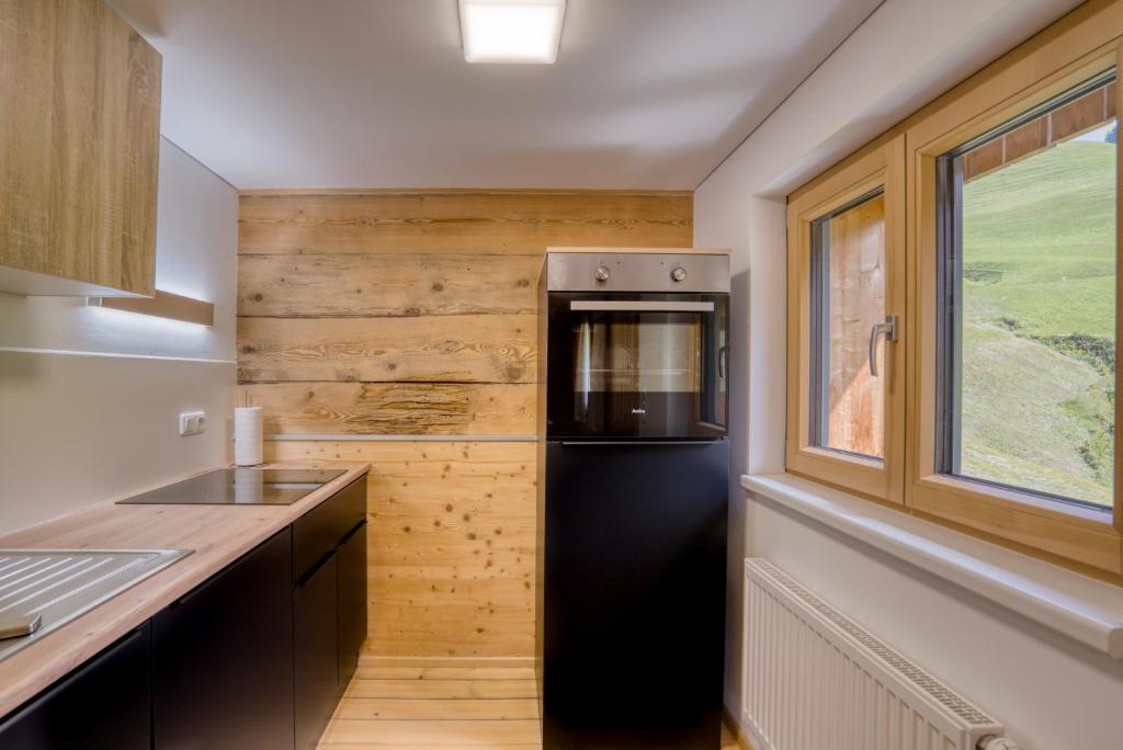 Una cocina o cocineta en HUS24