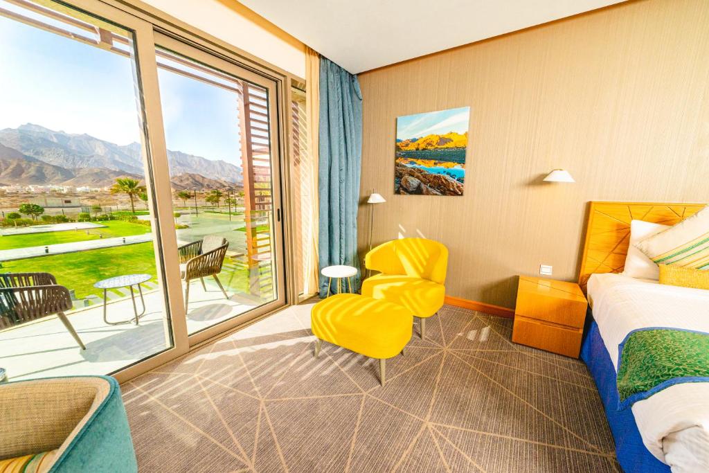 Nespecifikovaný výhled na hory nebo výhled na hory při pohledu z hotelu