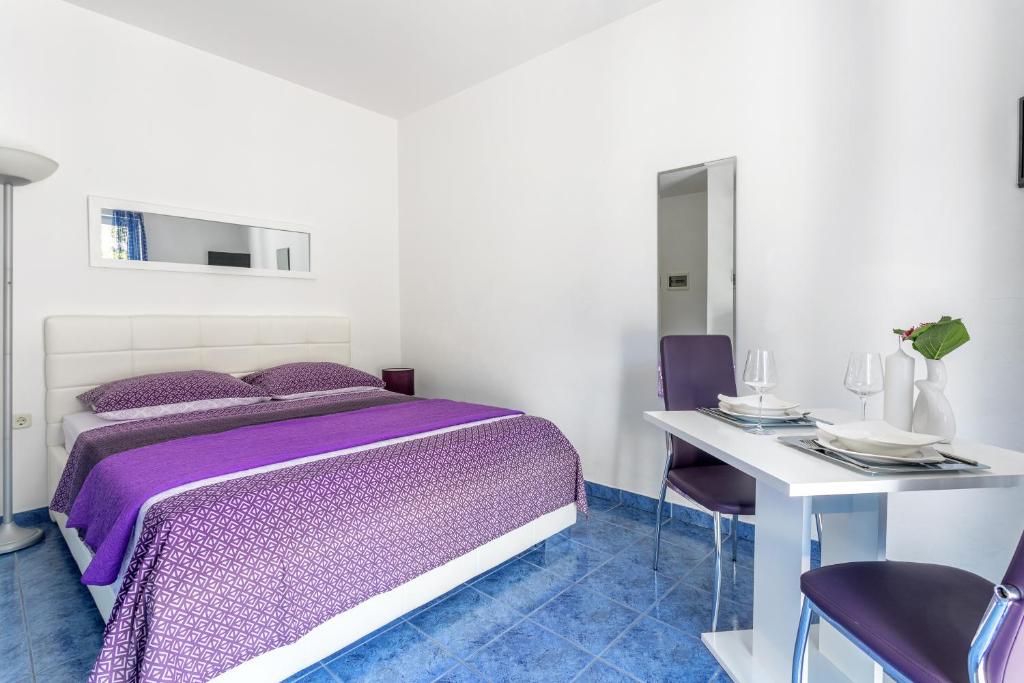 Apartments Dobrila - 14