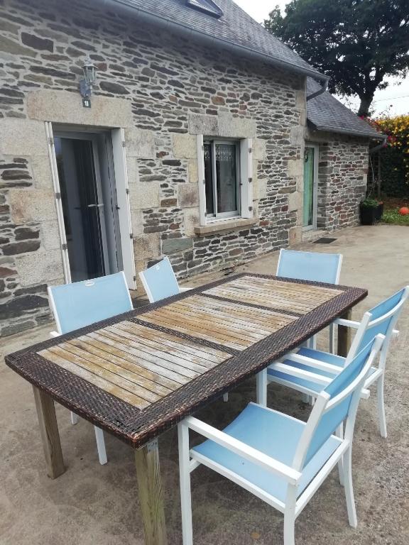Fotografie z fotogalerie ubytování logement pour vieilles charrues v destinaci Kergonan