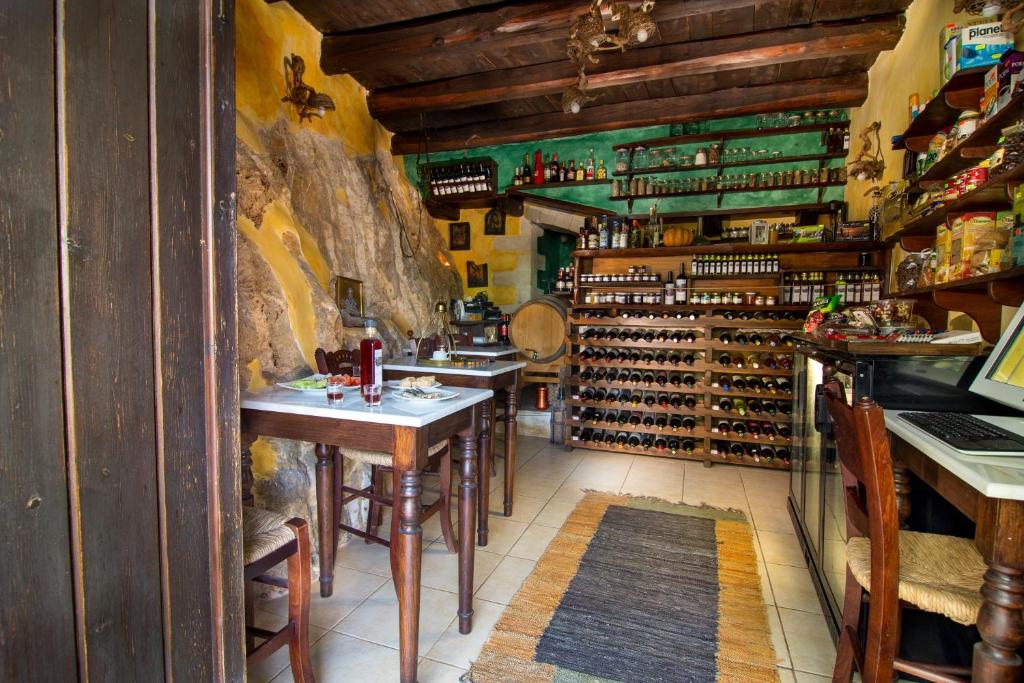 Fotografie z fotogalerie ubytování Samonas - Red villa Fliskouni ve městě Chania