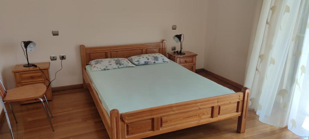 Serenaki House