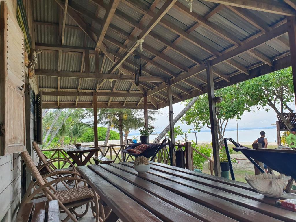 Balkón nebo terasa v ubytování MB Palambak Island Resort Pulau Banyak Aceh Singkil