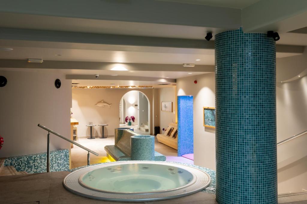 Bagno di Hotel Sunce