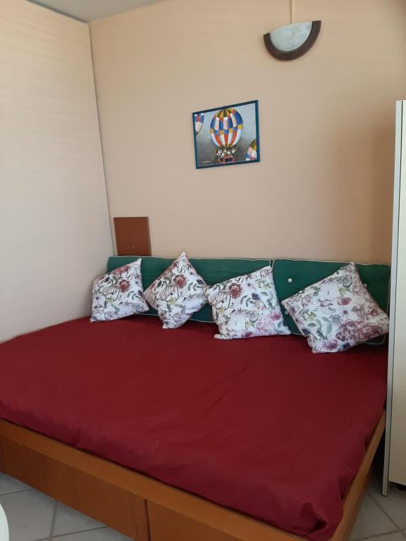 Posteľ alebo postele v izbe v ubytovaní Comfy Apartment near the Sea