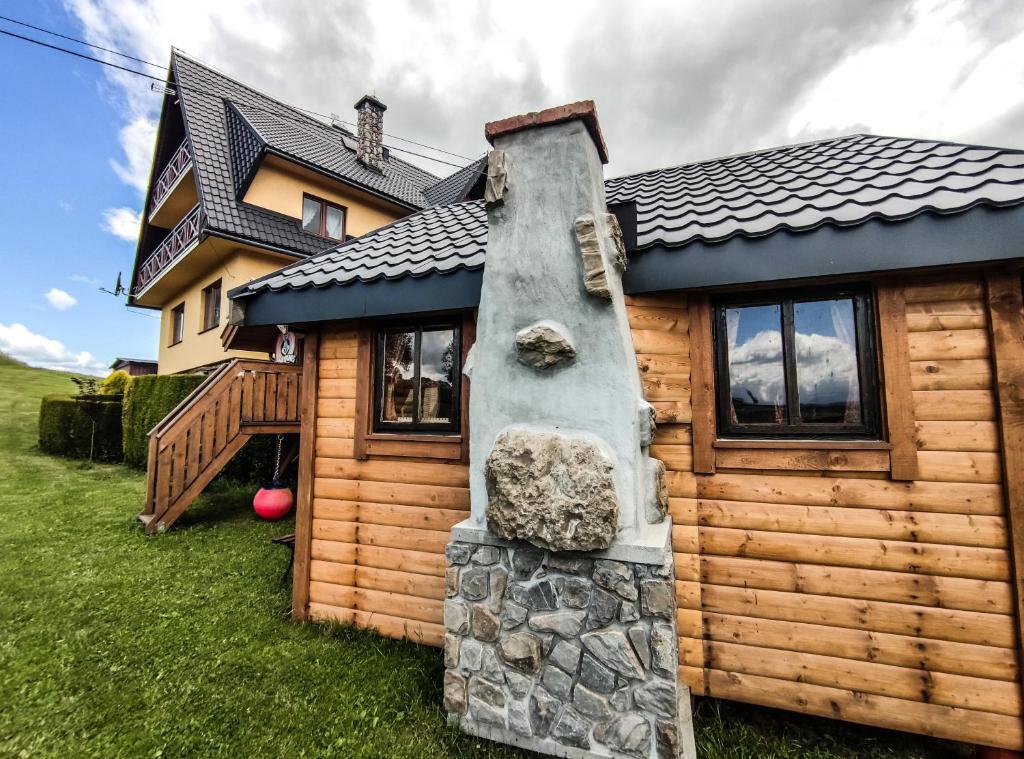 Budova, v ktorej sa apartmán nachádza