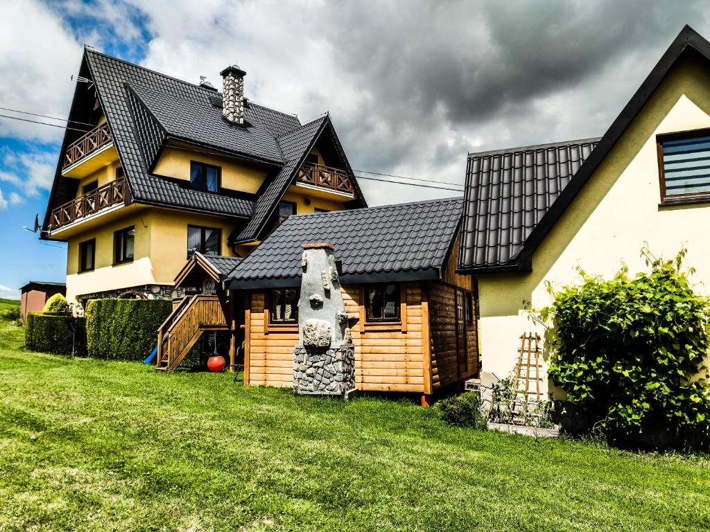 Budova, v ktorej sa apartmán nachádza