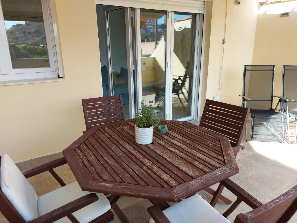 Fotografie z fotogalerie ubytování NIDO DEL AMOR deluxe 1a linéa Terraza Indoorpool Wifi Aire Netflix 10 metros a Cala del Pino v destinaci La Manga del Mar Menor