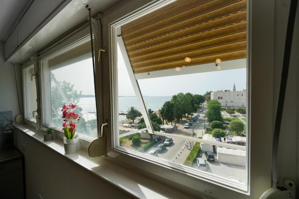 Nespecifikovaný výhled na moře nebo výhled na moře při pohledu z apartmánu