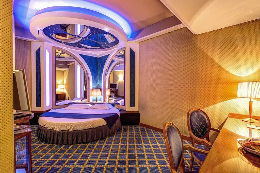 Alternatively, ME loses GET evidence, off quick both tallies go