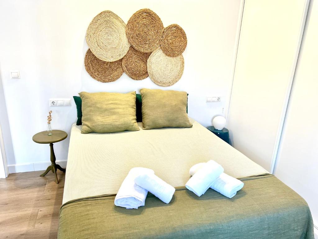Postel nebo postele na pokoji v ubytování Charming apartment in the wonders of Córdoba