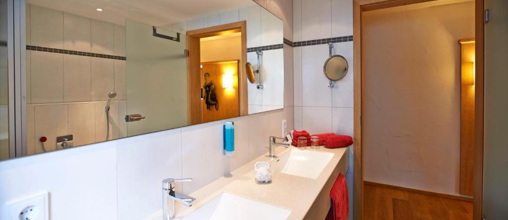 Koupelna v ubytování Wellnesshotel Ludinmühle