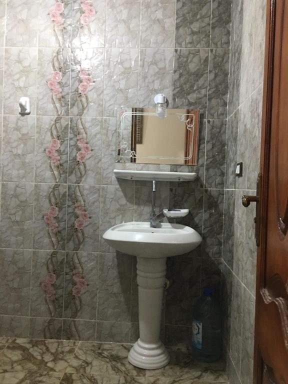 Koupelna v ubytování El Kasr Marsa Matruh