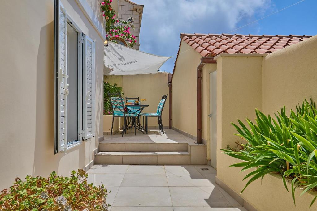 Patio nebo venkovní prostory v ubytování Apartment Furmus A26
