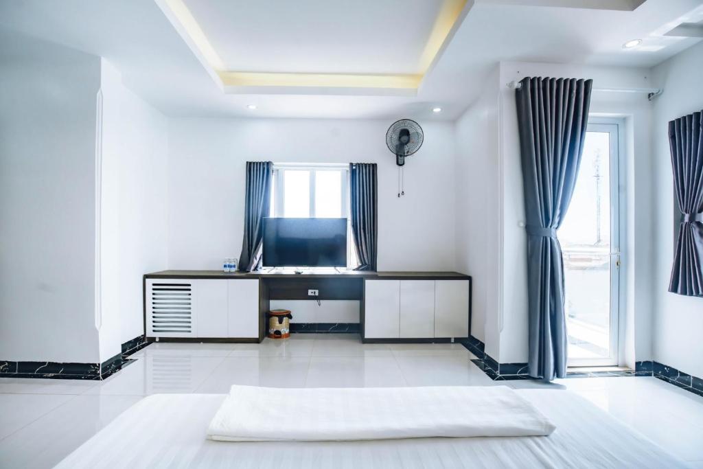 Khách sạn Hero Thanh Hóa - Chambre Double Avec Balcon (2 Adultes + 1 Enfant)