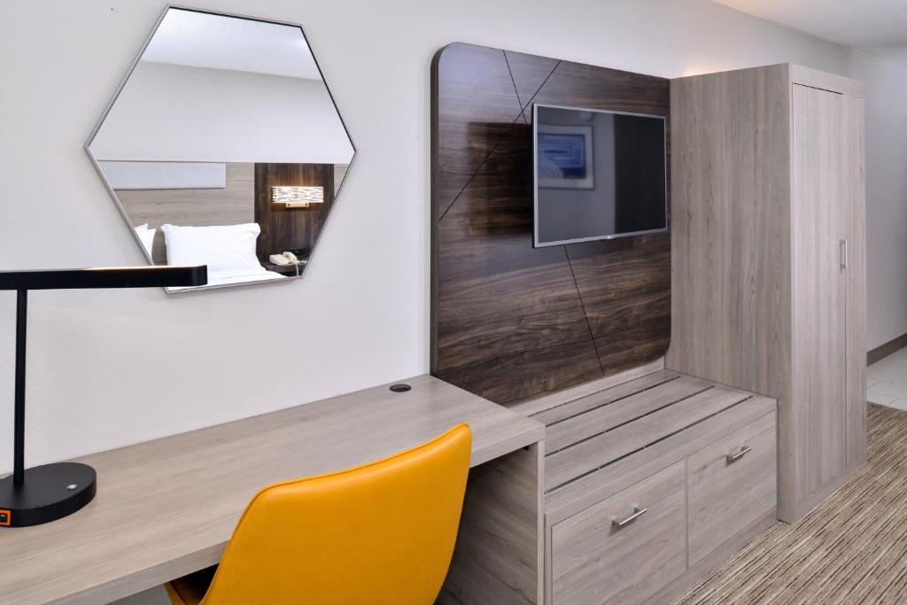 Holiday Inn Express Winston-Salem Medical Ctr Area - Habitación Doble Con Dos Camas Dobles