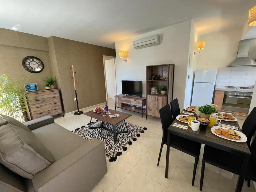 Kuchnia lub aneks kuchenny w obiekcie Artdeco Luxury Suites
