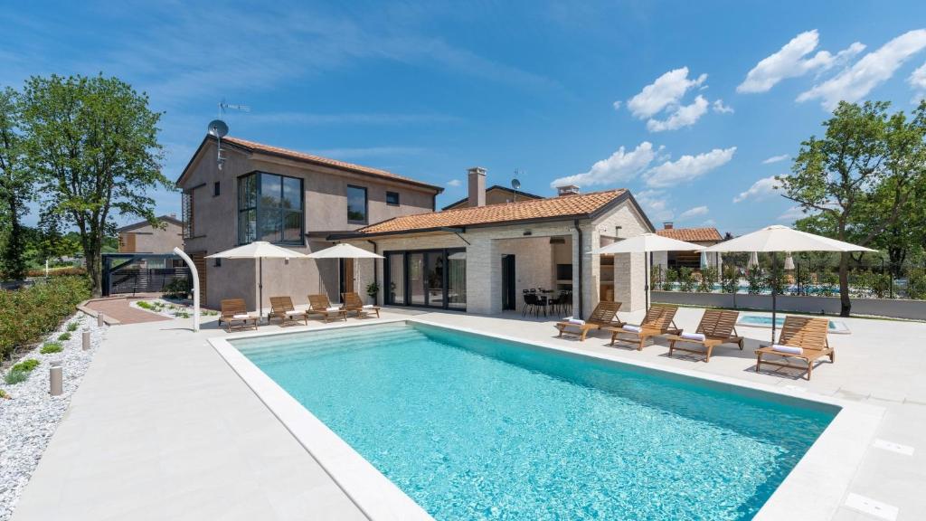 Fotografie z fotogalerie ubytování Villa Curitico v destinaci Kadumi