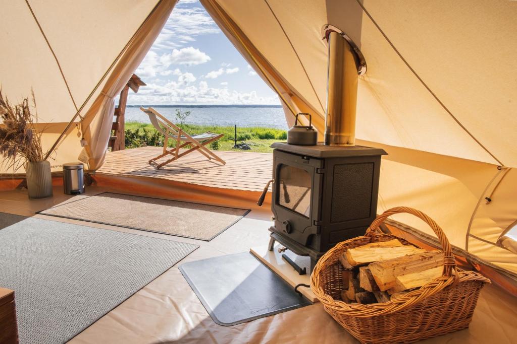 Příroda nedaleko luxury tent