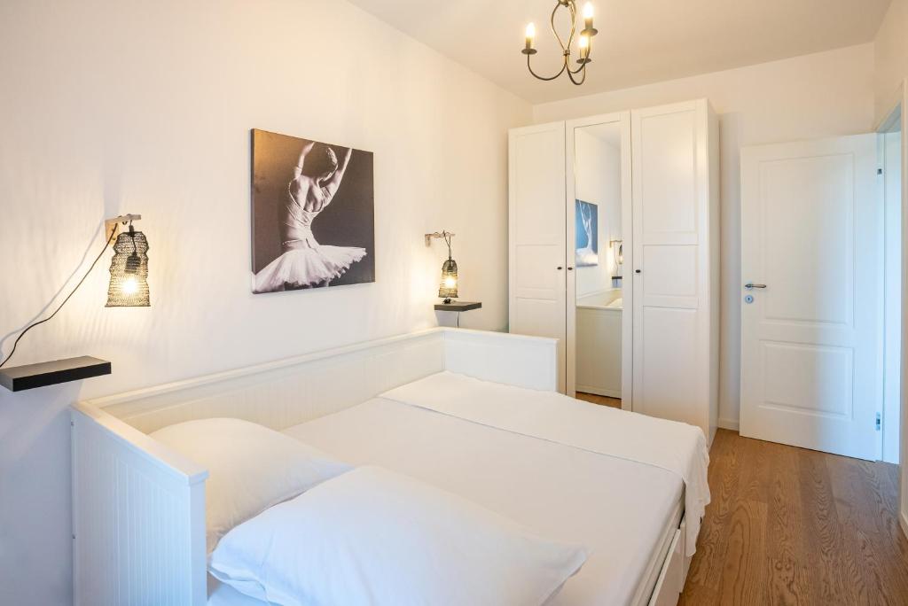 Posteľ alebo postele v izbe v ubytovaní Morska vila 6 Luxury Apartment Žnjan