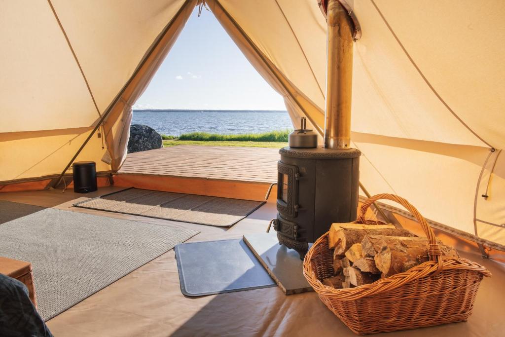 Příroda nedaleko luxury tent