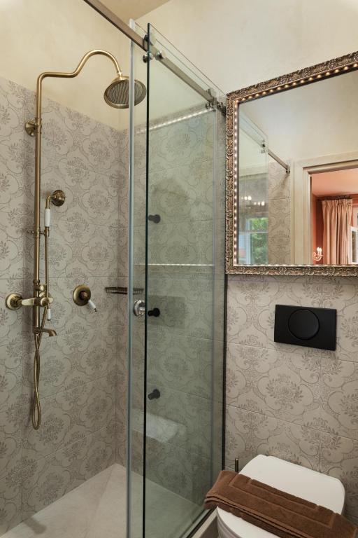 Koupelna v ubytování Nobili Boutique Hotel