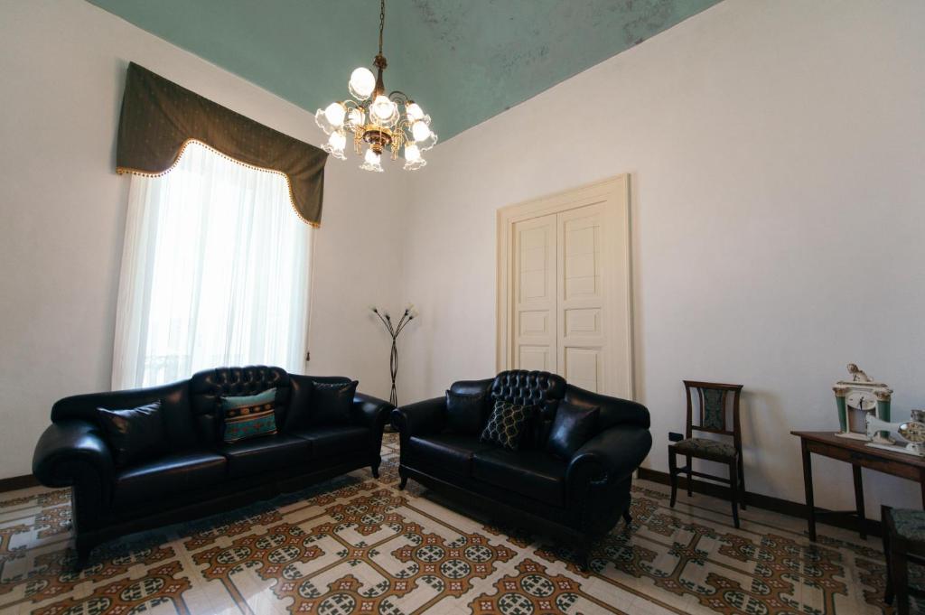 Posezení v ubytování Palazzo Scarciglia
