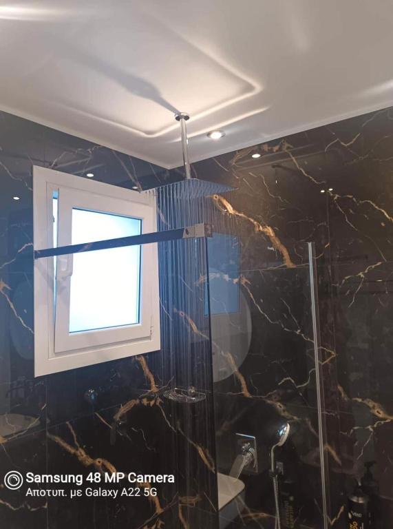 Oresti's Villa Near Airport & Beach - 18