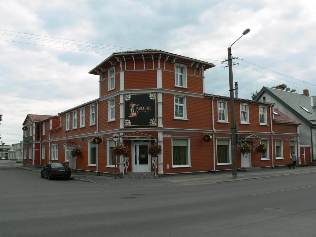 Budova, kde se hotel nachází