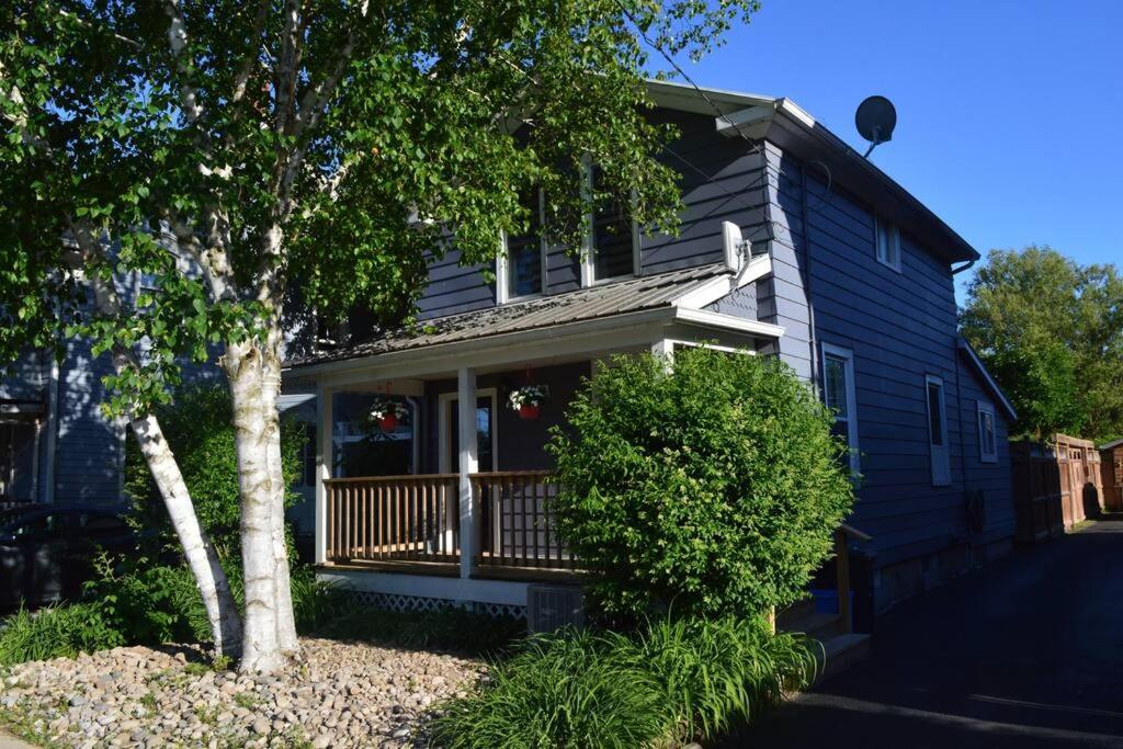 Magic Cottage at Port Stanley, Port Stanley (updated prices 2024)