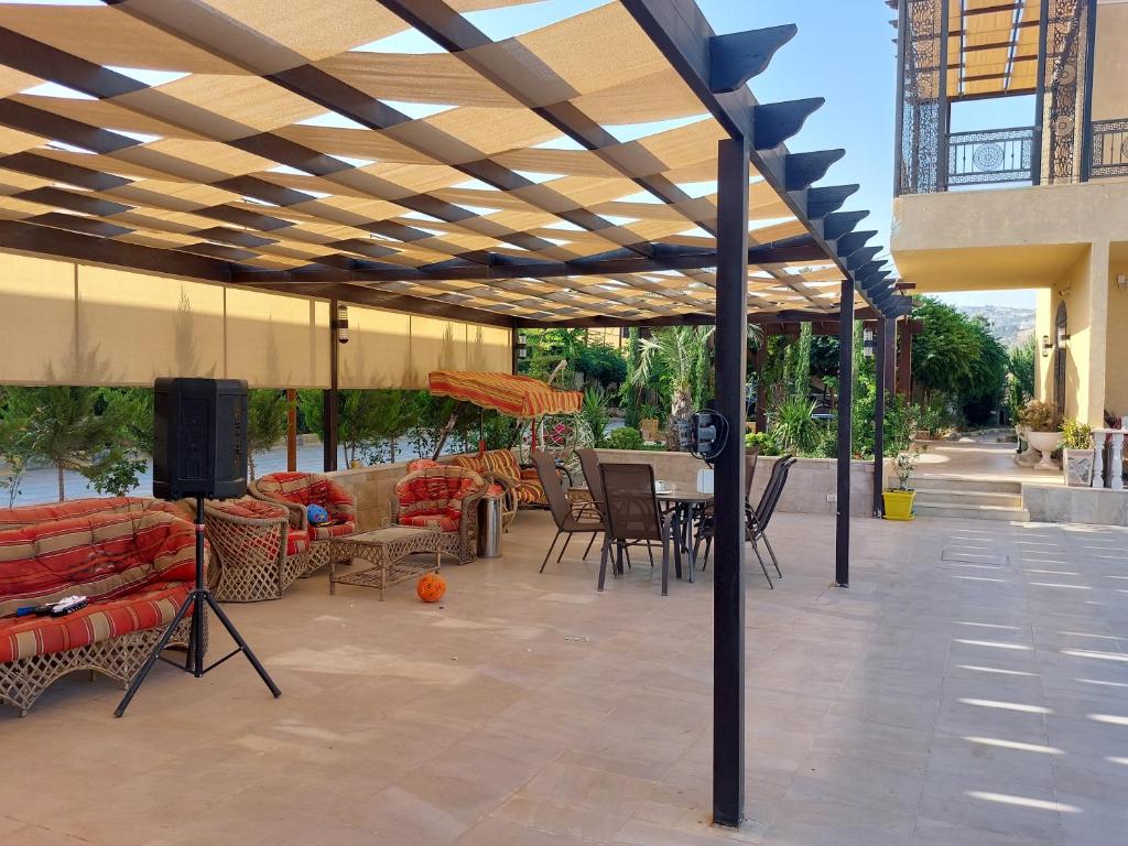 Dibben Resort - Housity