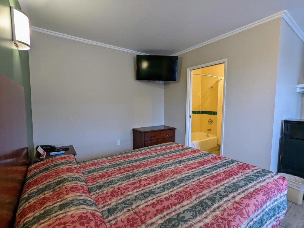 Americas Best Value Inn Oxnard-Port Hueneme - Habitación Queen