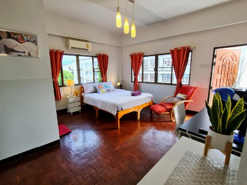 Bed and Terrace Guesthouse Chiang Mai - Resim 13