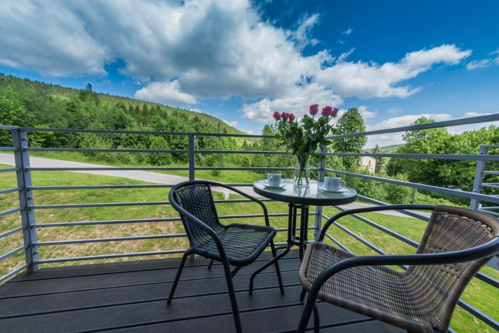 Apartamenty Izerskie - ul. Cicha 13H-I - 15