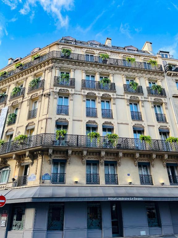 Hotel Litteraire Le Swann, BW Premier Collection - Resim 43