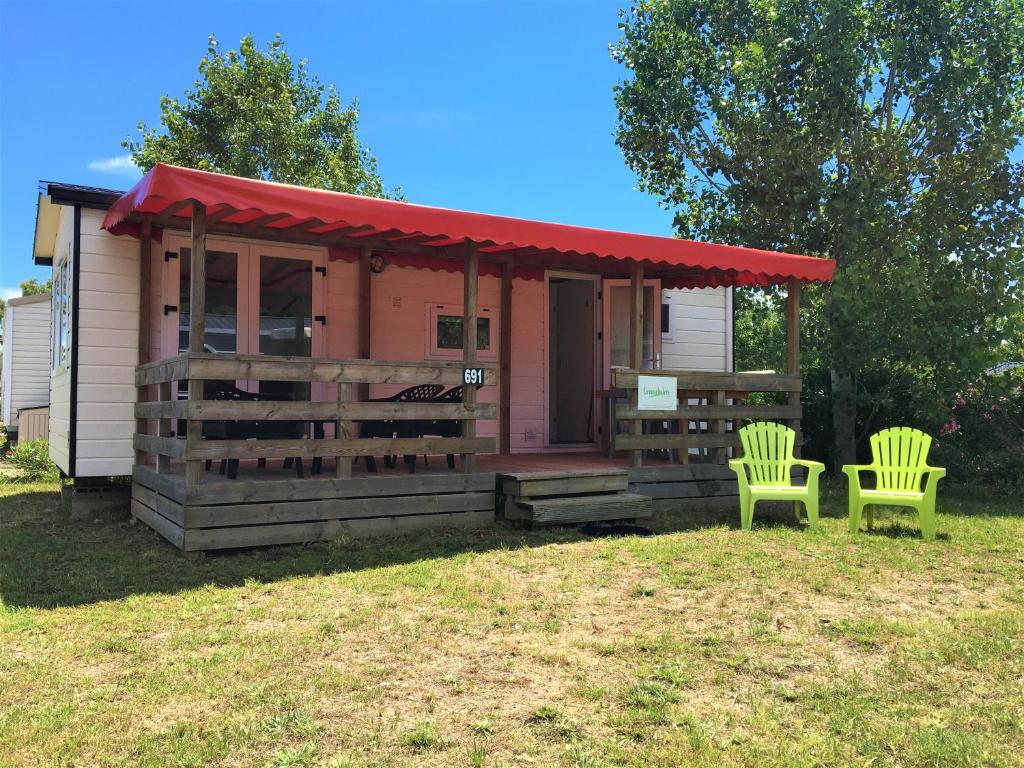 Bygningen som feriehuset ligger i