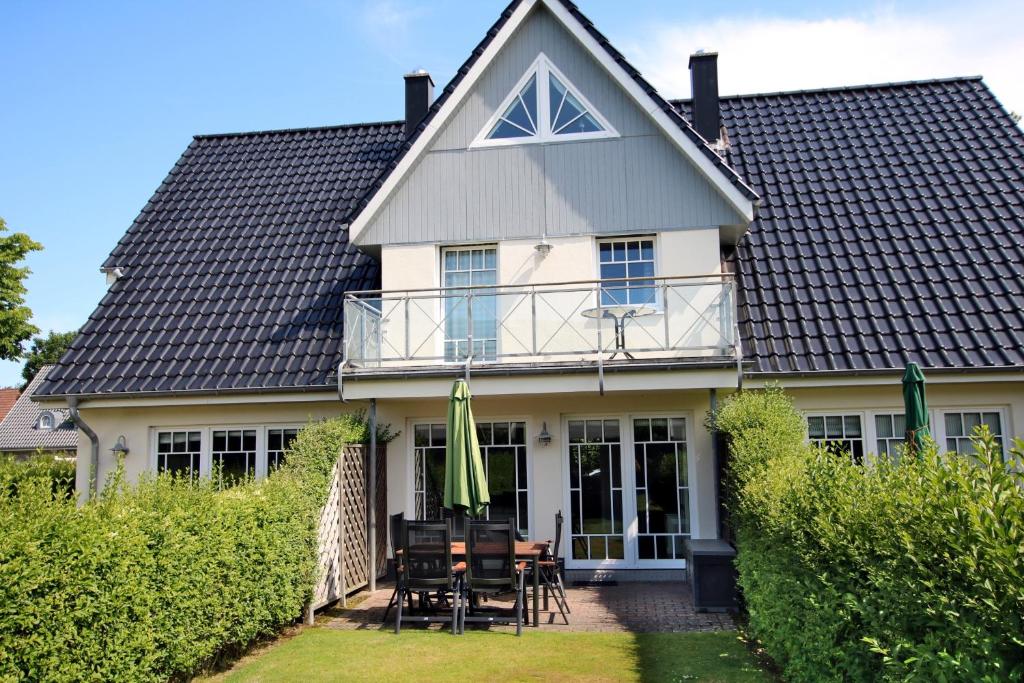 Το κτήριο όπου στεγάζεται  η παραθεριστική κατοικία