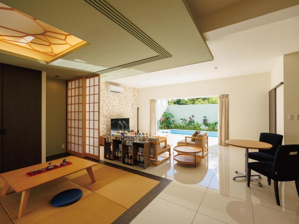 Gallery image of Homm Stay Yumiha Okinawa by Banyan Tree Group in Onna