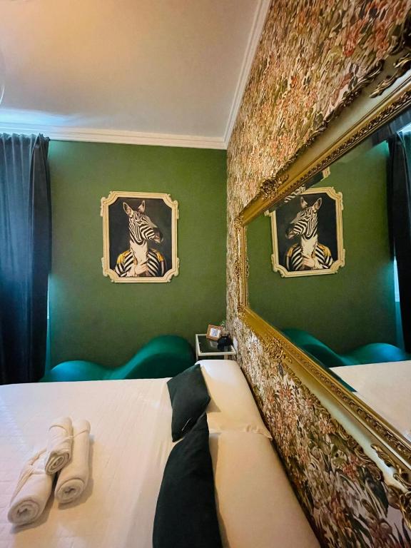 Utopía Alicante - Adults Experience, Alicante – Precios ...