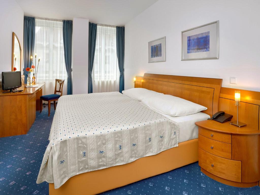 Hotel Melantrich Old Town - Resim 38